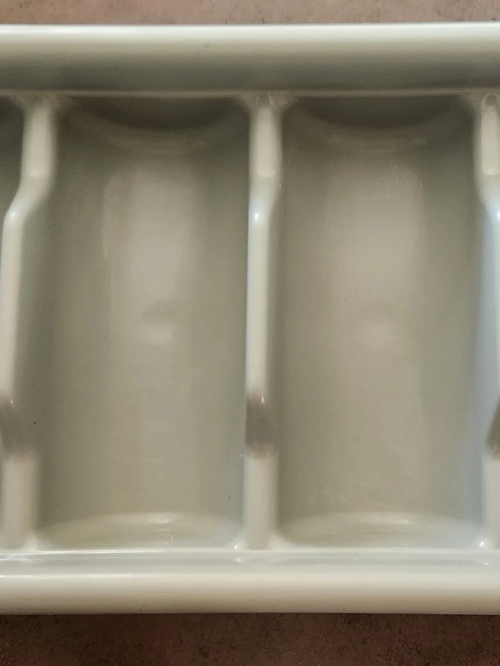 Commercial-Grade 4-Compartment Plastic Cutlery Bin